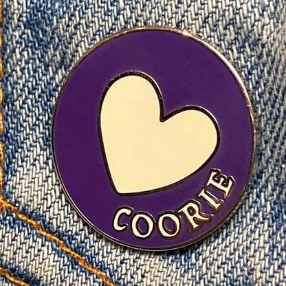 Scottish Pin - Coorie - Hug